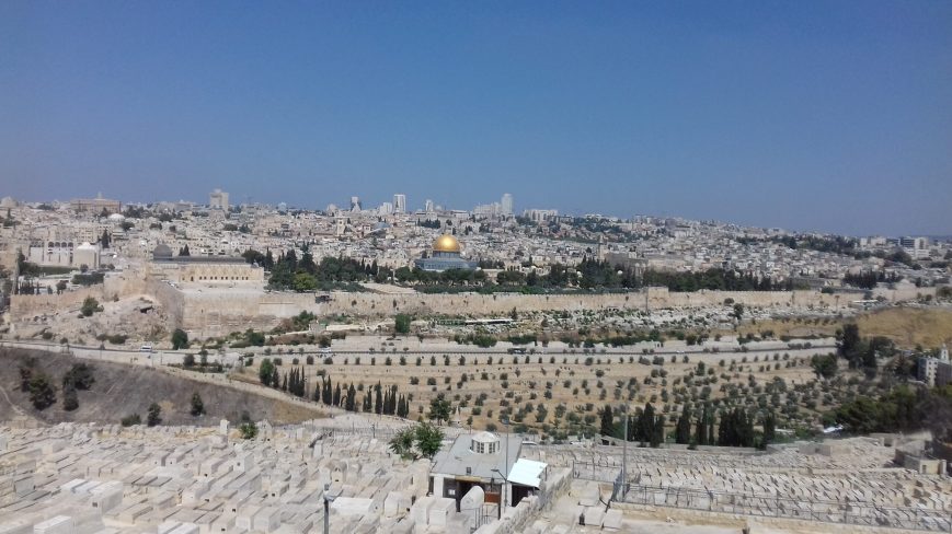 In preghiera per la pace in Medio Oriente e nel mondo